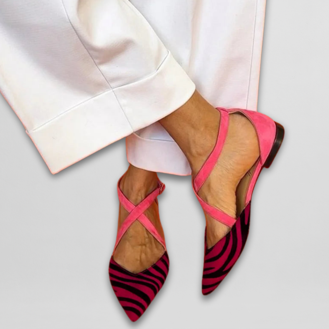 ZARA – WILD CHIC GESTRIKTE FLATS