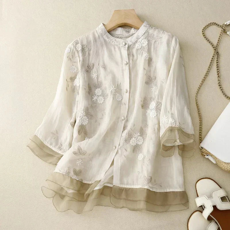 Nadine™ | Geborduurde Blouse