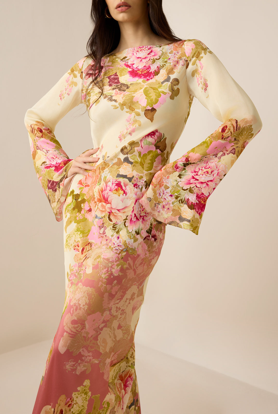 ALINA – ROMANTIC FLORAL GLIDE JURK