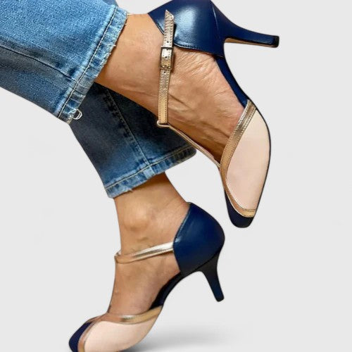 KATY – ELEGANTE T-STRAP HAKKEN