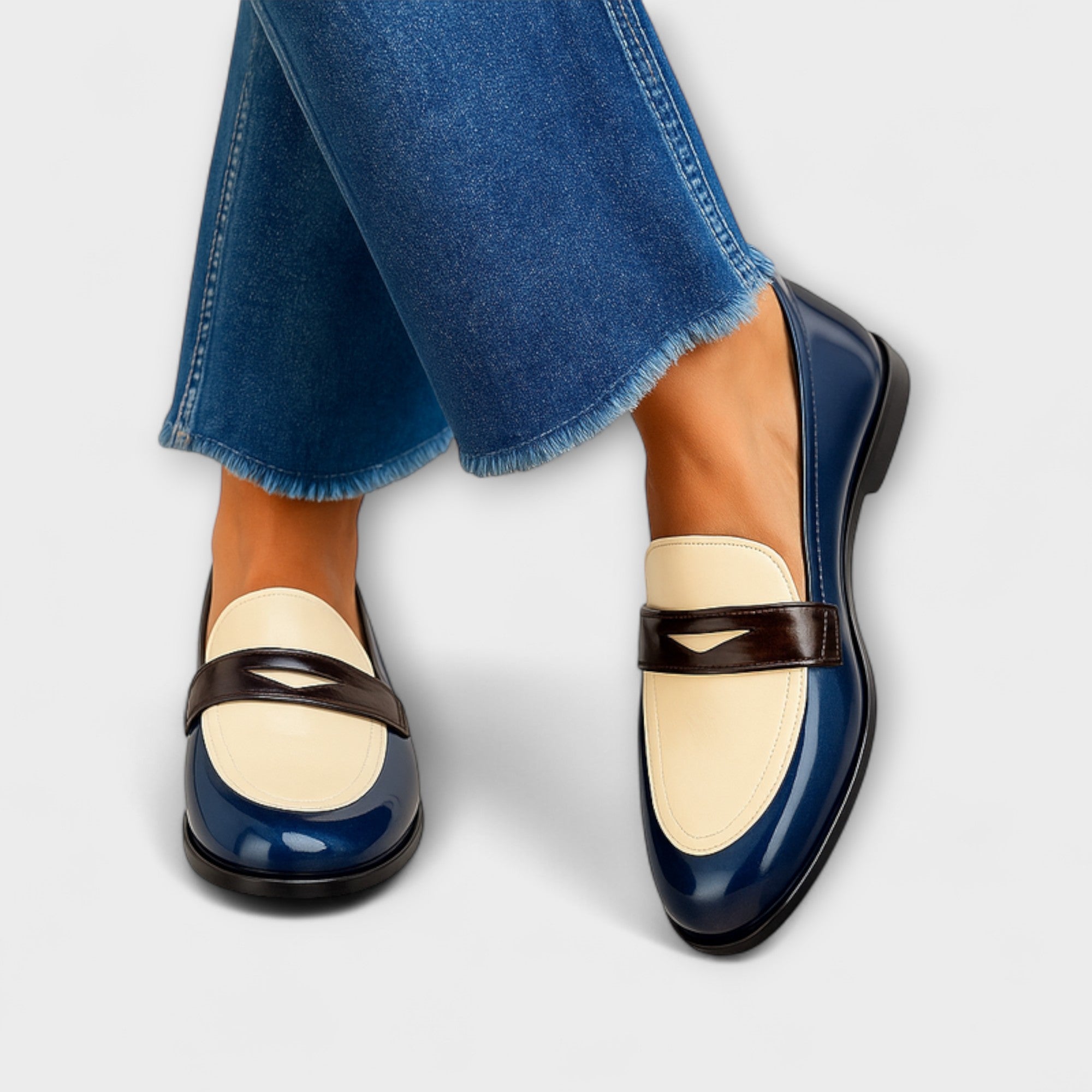Claudia | Contrast Mocasines