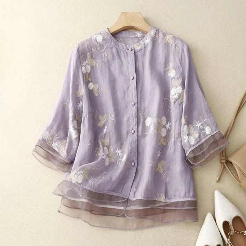 Nadine™ | Geborduurde Blouse