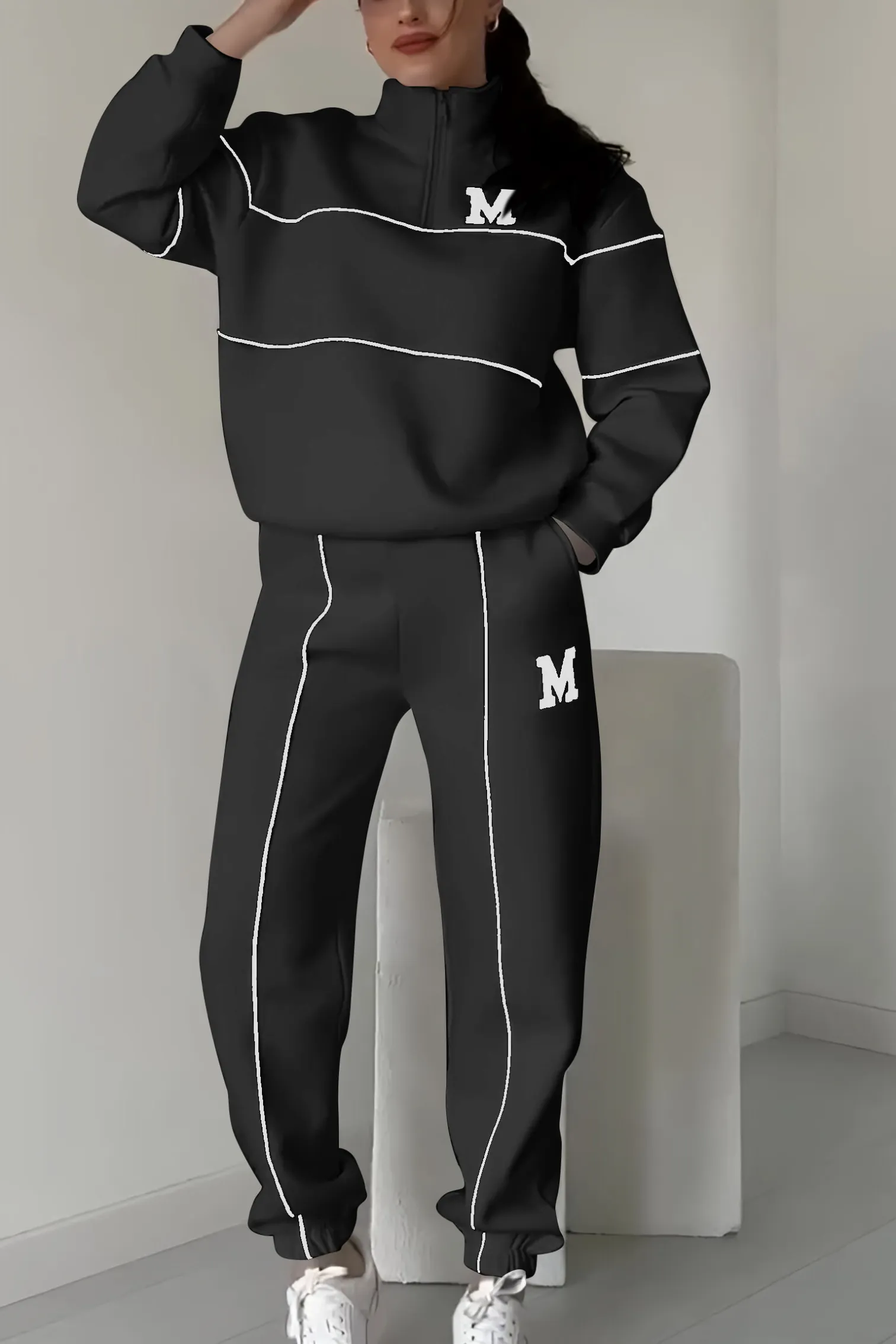 BRIANNA – SPORTIEF ZIP SWEATSUIT SET
