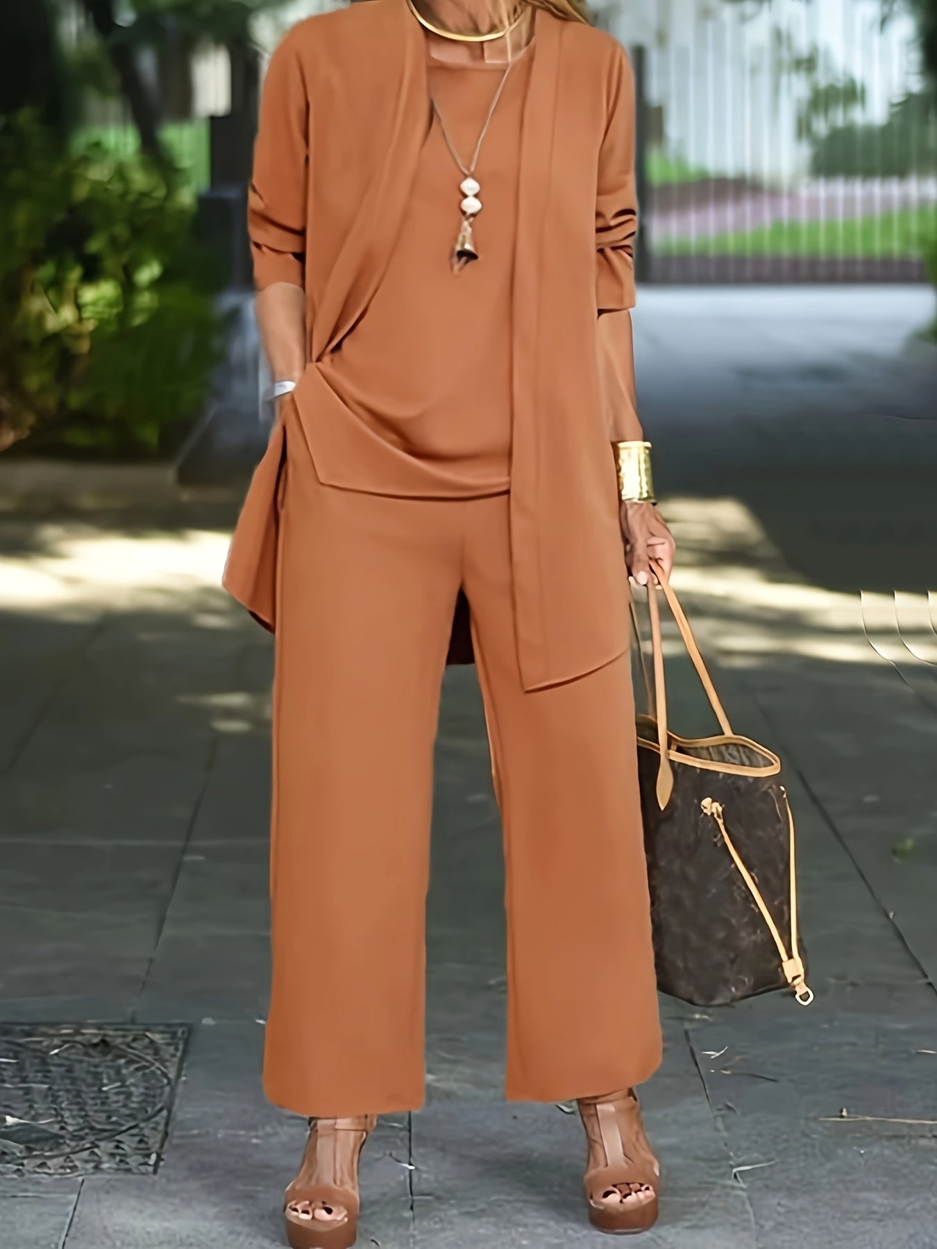 MELISSA – MODERNE ELEGANTIE DRIEDELIGE SET