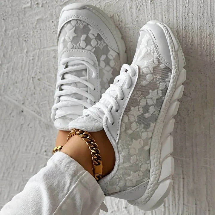 CHARLOTTE – EFFORTLOOS BLOOM SNEAKERS