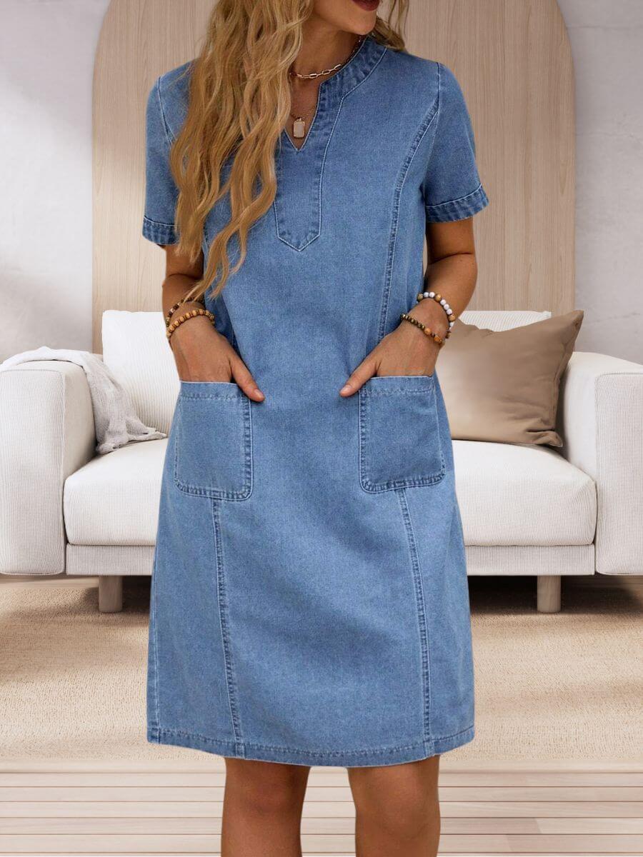 Barbara™ | Zomerse denim jurk met V-hals