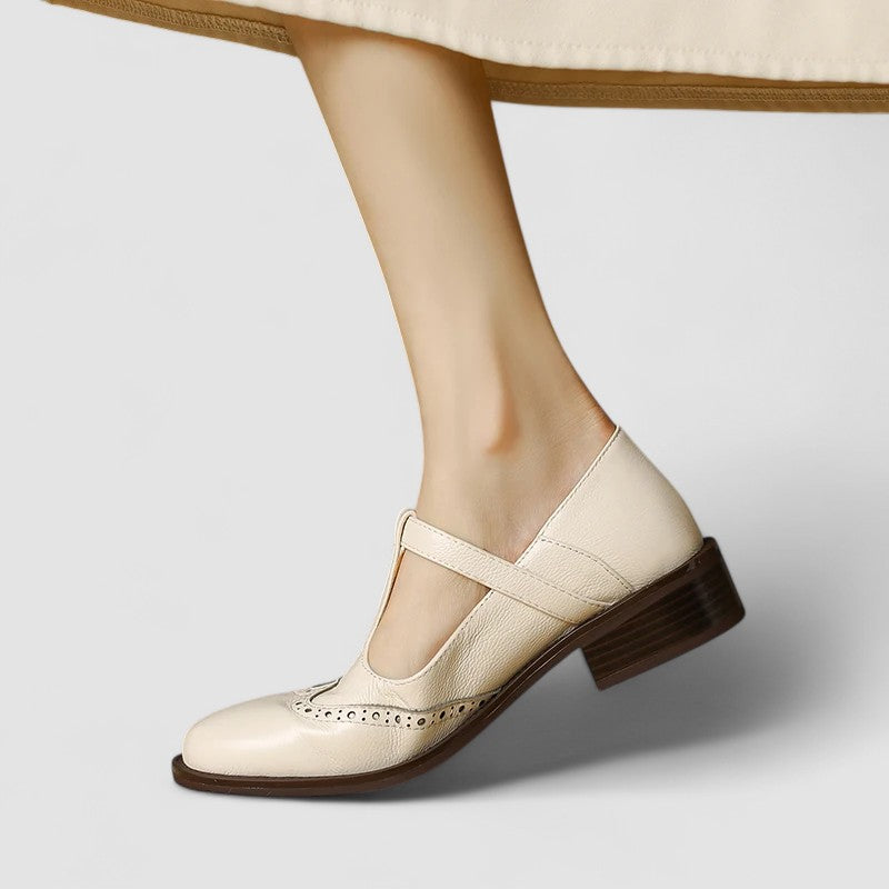 NICOLE – VINTAGE T-STRAP LEDEREN SCHOENEN